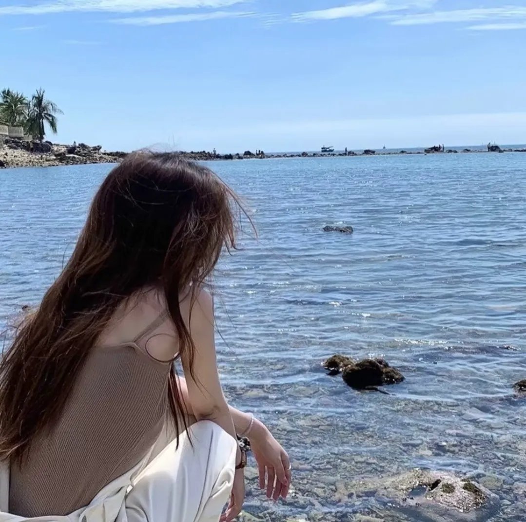 我的媳妇是女王 封面